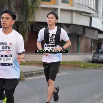 Runner Photo 7994346