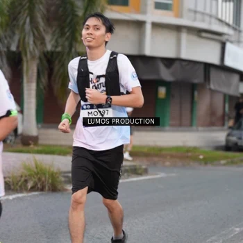 Runner Photo 7994354