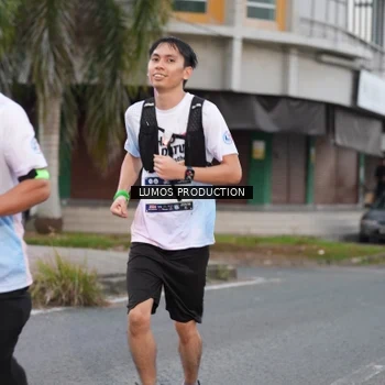 Runner Photo 7994356