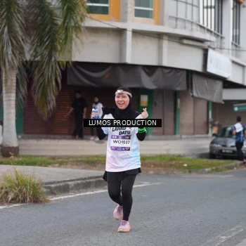 Runner Photo 7994379