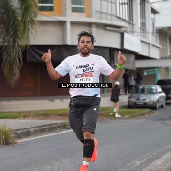 Runner Photo 7994380