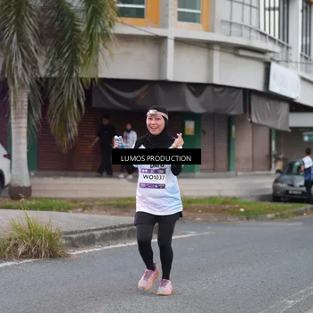 Runner Photo 7994381