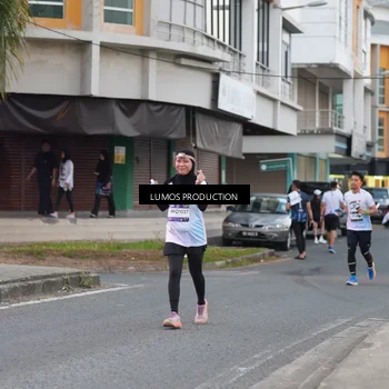 Runner Photo 7994382