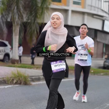 Runner Photo 7994407