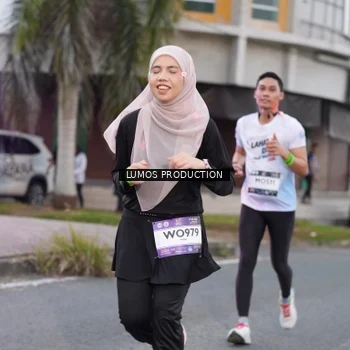Runner Photo 7994415