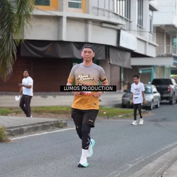 Runner Photo 7994420