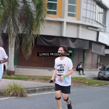 Runner Photo 7994429