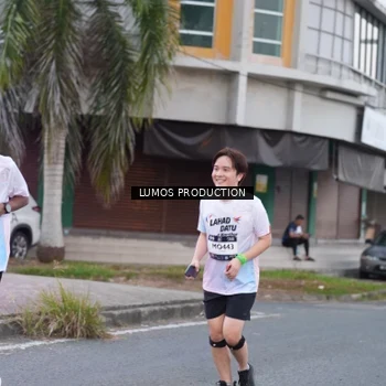 Runner Photo 7994432