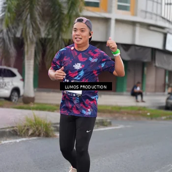 Runner Photo 7994469