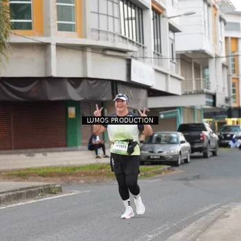 Runner Photo 7994489
