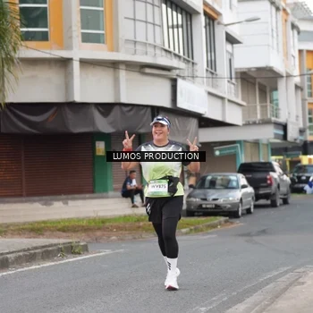 Runner Photo 7994497