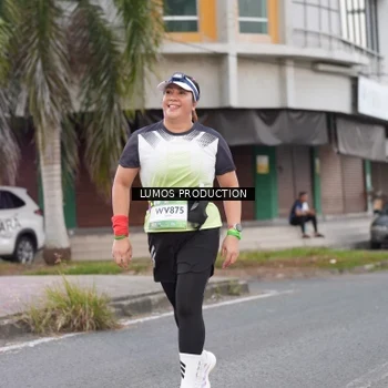 Runner Photo 7994511