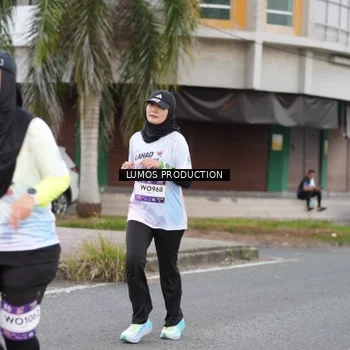 Runner Photo 7994535