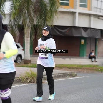 Runner Photo 7994539
