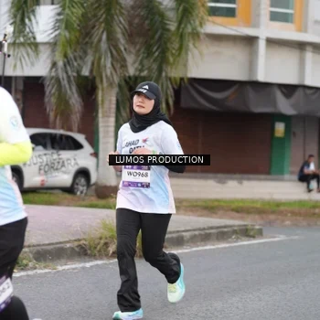 Runner Photo 7994540