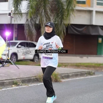 Runner Photo 7994546