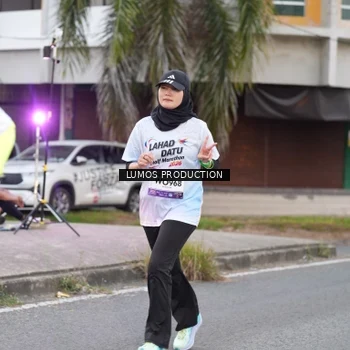 Runner Photo 7994550
