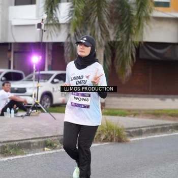 Runner Photo 7994554
