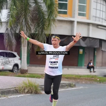 Runner Photo 7994565