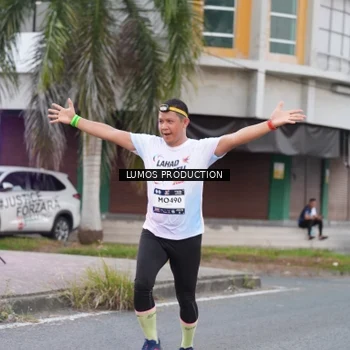 Runner Photo 7994572