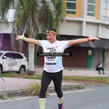 Runner Photo 7994576
