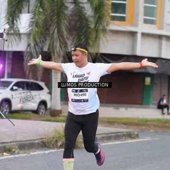 Runner Photo 7994578