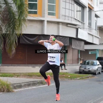 Runner Photo 7994579