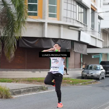 Runner Photo 7994580