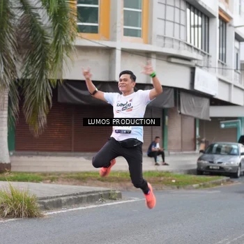 Runner Photo 7994582