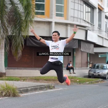 Runner Photo 7994583