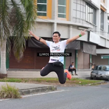 Runner Photo 7994585