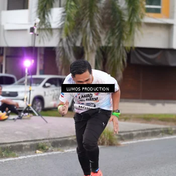 Runner Photo 7994594