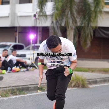 Runner Photo 7994603
