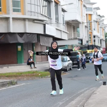 Runner Photo 7994611
