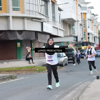 Runner Photo 7994612