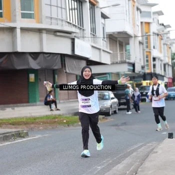 Runner Photo 7994616
