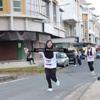Runner Photo 7994623