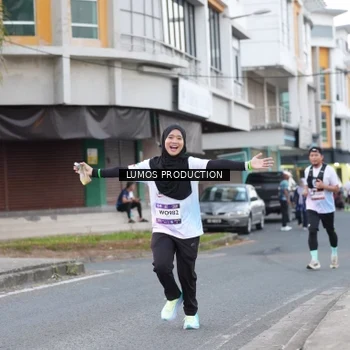 Runner Photo 7994630