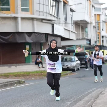Runner Photo 7994633