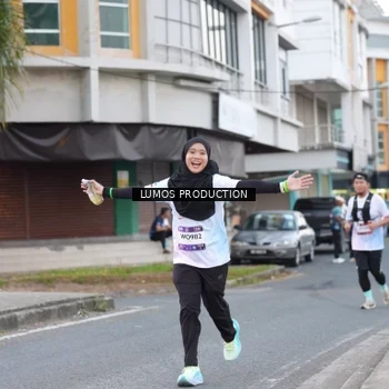 Runner Photo 7994637