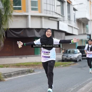 Runner Photo 7994648