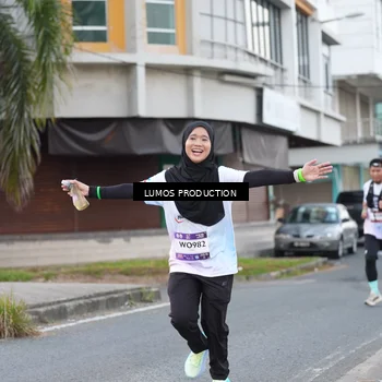 Runner Photo 7994651