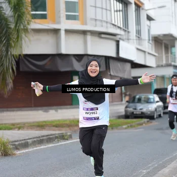 Runner Photo 7994653