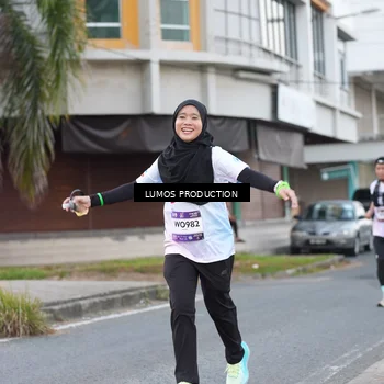 Runner Photo 7994657