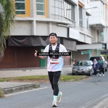 Runner Photo 7994665