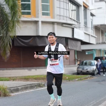 Runner Photo 7994671