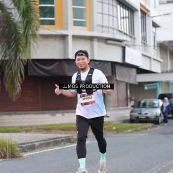 Runner Photo 7994674