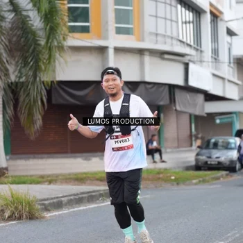 Runner Photo 7994677