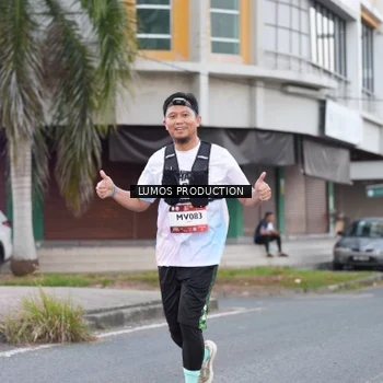 Runner Photo 7994687