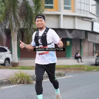 Runner Photo 7994695